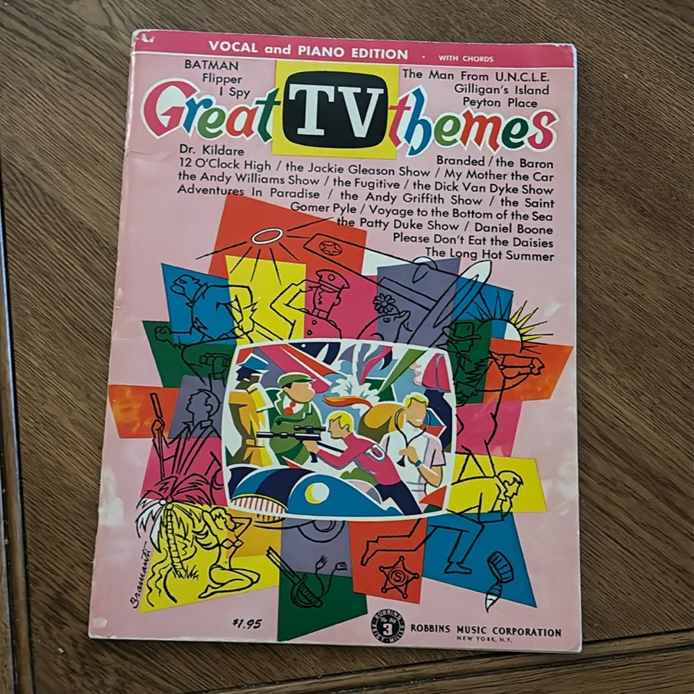 Vintage vocal and piano edition. Great TV Themes